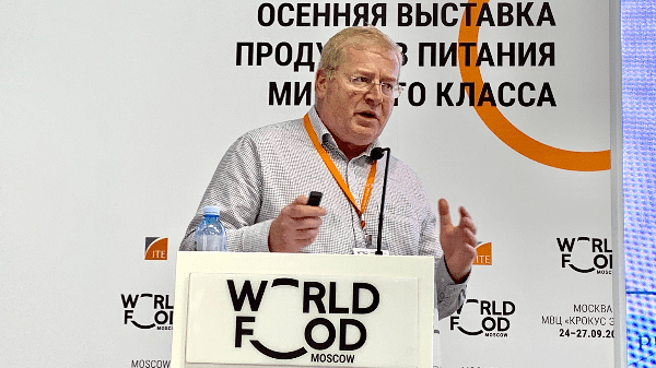 John Giles speaking at World Food event in Russia.